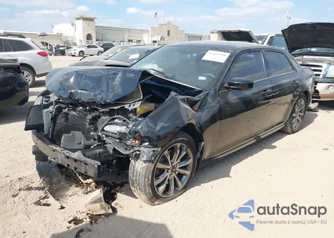 2014 Chrysler 300 300S из США, поврежденный, VIN 2C3CCAGG7EH384346